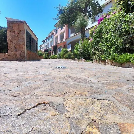 Trilocale Centro Porto Rotondo דירה אולביה