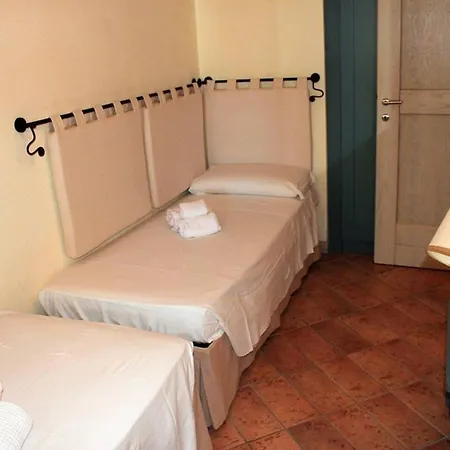 Trilocale Centro Porto Rotondo Lägenhet